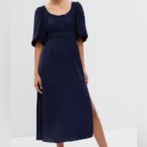 Gap puffed sleeved smocked midi dress